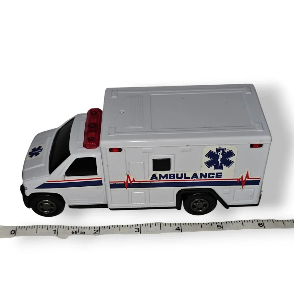 Unbranded Emergency Vehicle Toy Set Fire Truck Ambulance Police Car 3pc Lot